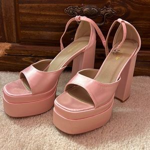 Platforms Pink Heels